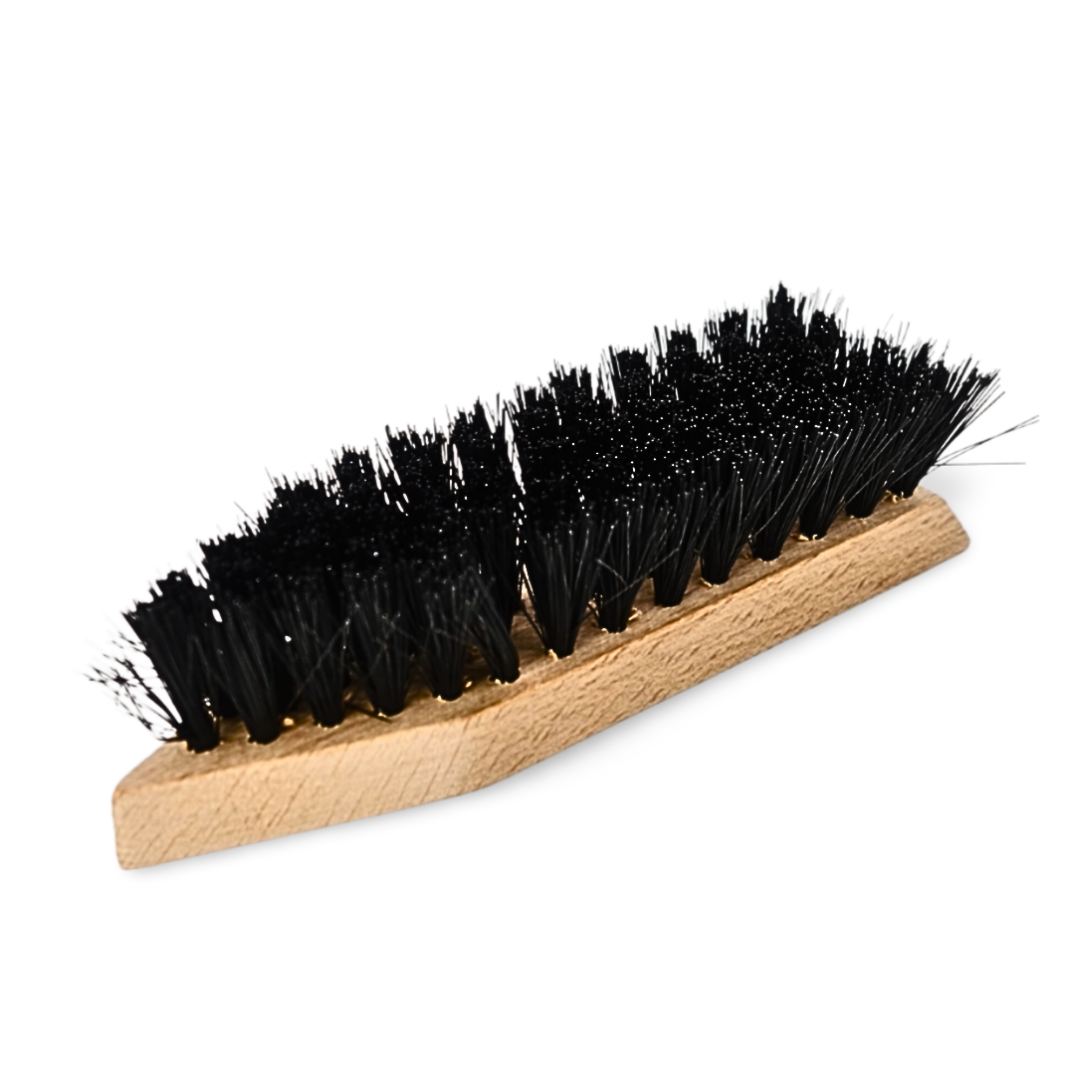 Cleaning brush
