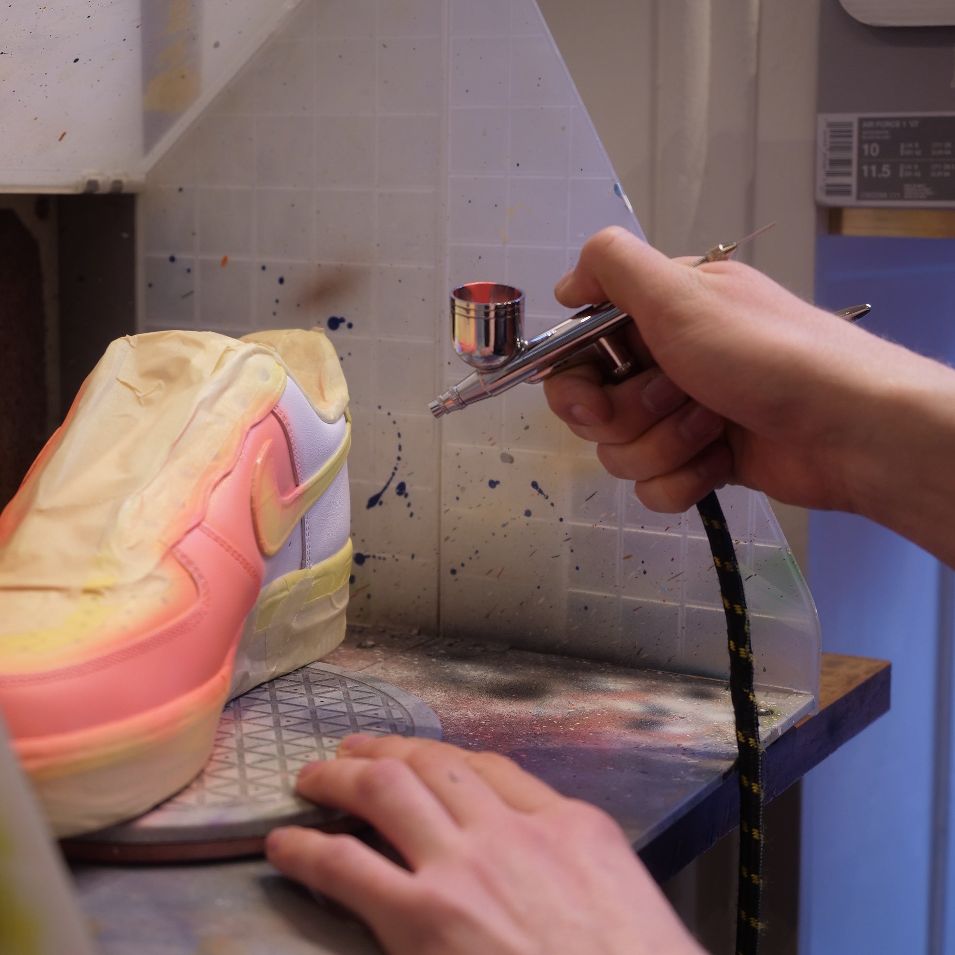 Beginner Airbrush + Compressor Set