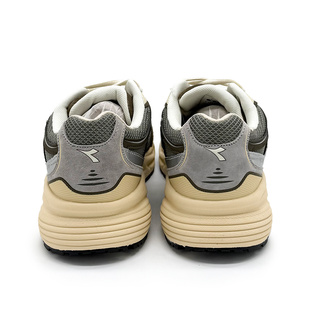 Diadora Mythos Star M2 Stone Vetiver