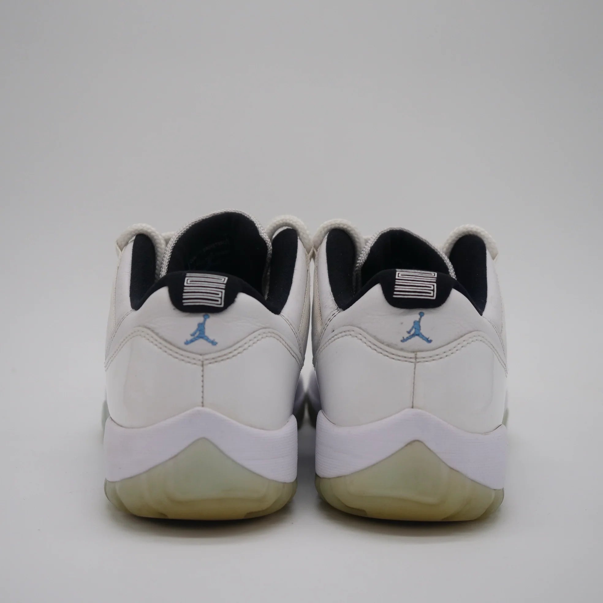 Air Jordan 11 Low Legend Blue - 42