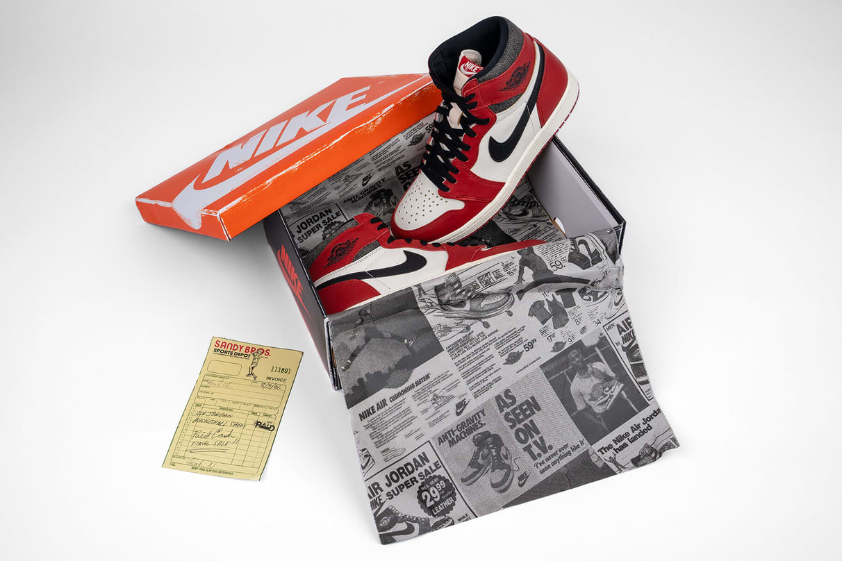 Air Jordan 1 High Chicago Lost And Found